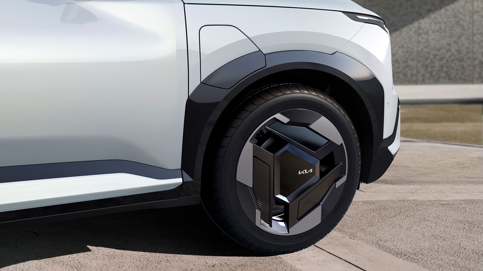 2026 Kia EV5 Exterior Tire View