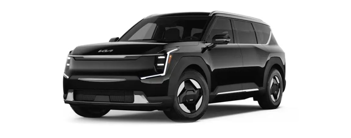 Land AWD – Confidence in All Conditions