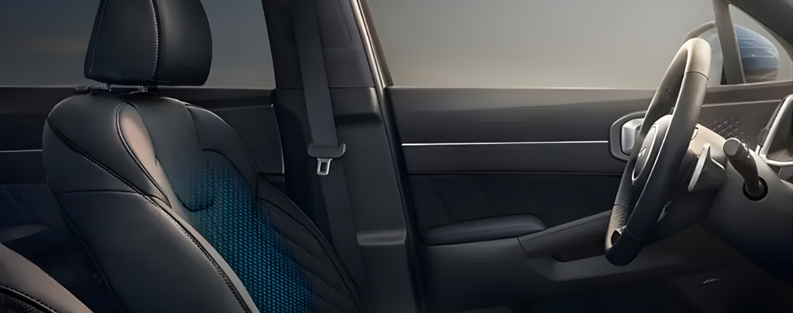 2026 Kia Sorento PHEV Interior Features and Spacing Options 