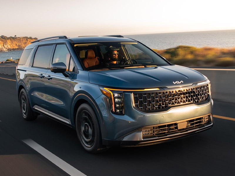 New 2026 Kia Carnival MPV Minivan Engine Performance and Powertrains