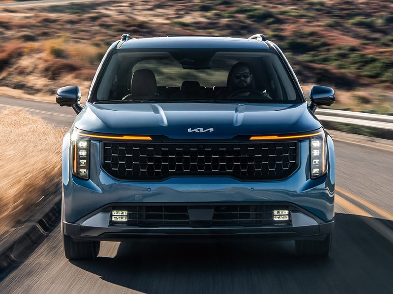 New 2026 Kia Carnival MPV Minivan Trim Levels and Models