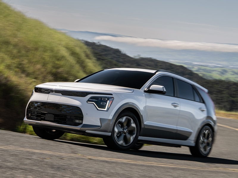 New 2026 Kia Niro EV Fully-Electric Compact Crossover SUV Electric Range Performance and Drivetrain