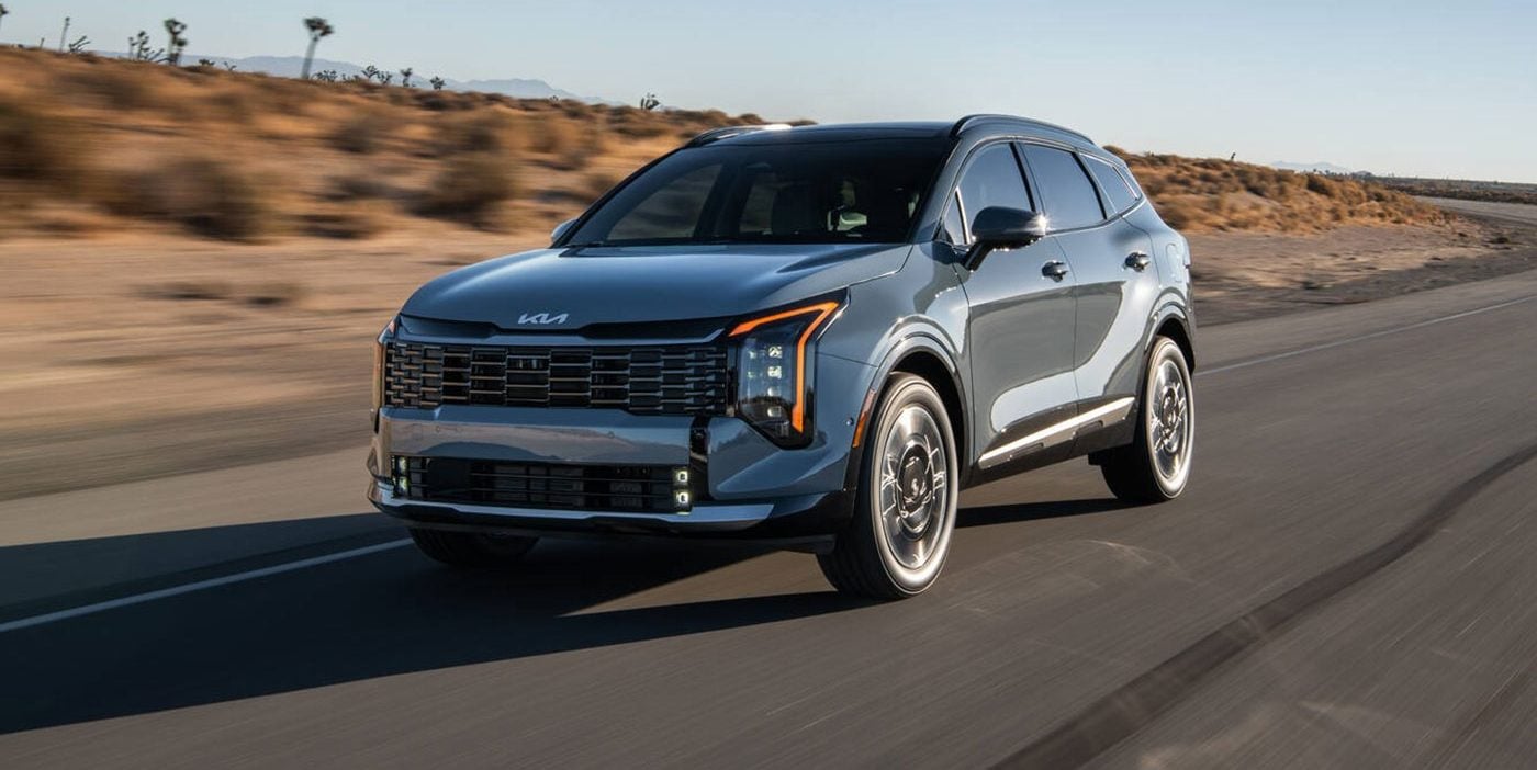 2026 Sportage PHEV Running